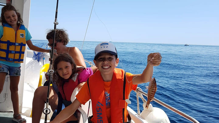 www.pescaturismomenorca.com excursiones en barco en Ciudadela Menorca