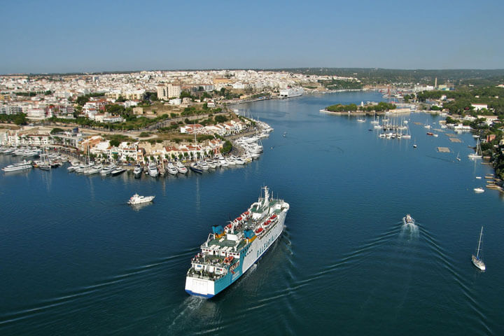 pescaturismomenorca.com excursiones en barco a Mahón en Menorca